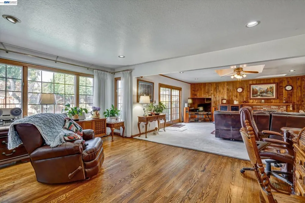 38551 Granville Dr Fremont, CA 94536