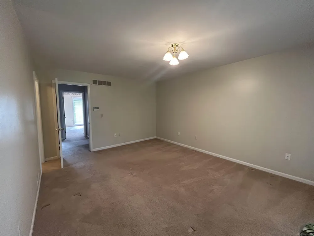 37515 Hanson Drive Sterling Heights City, MI 48310