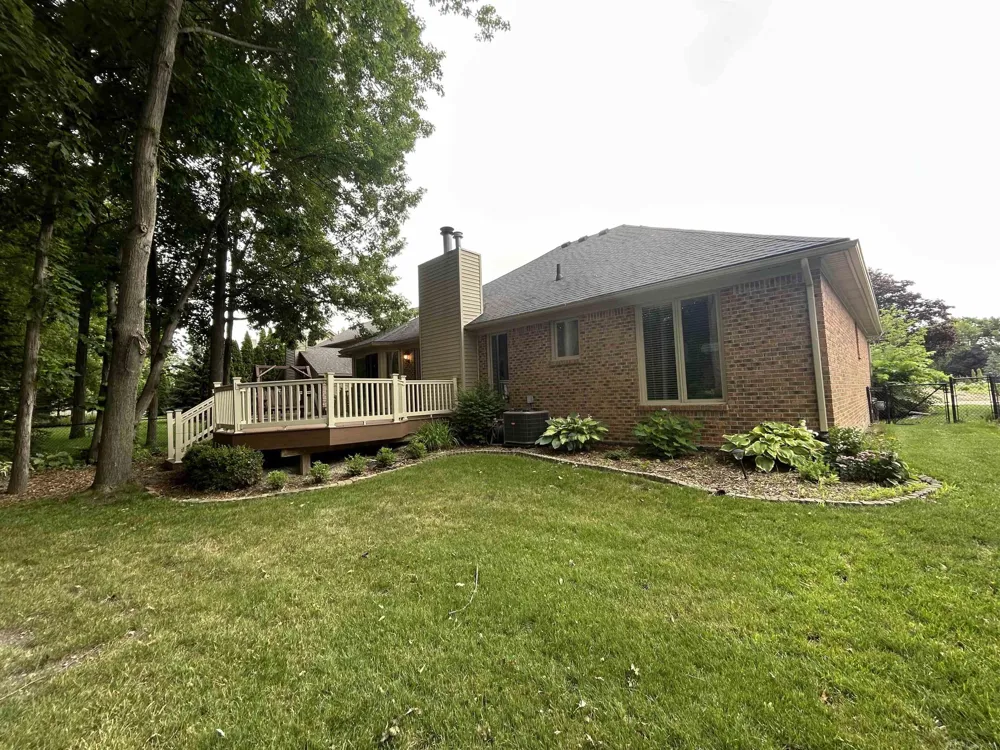 37515 Hanson Drive Sterling Heights City, MI 48310