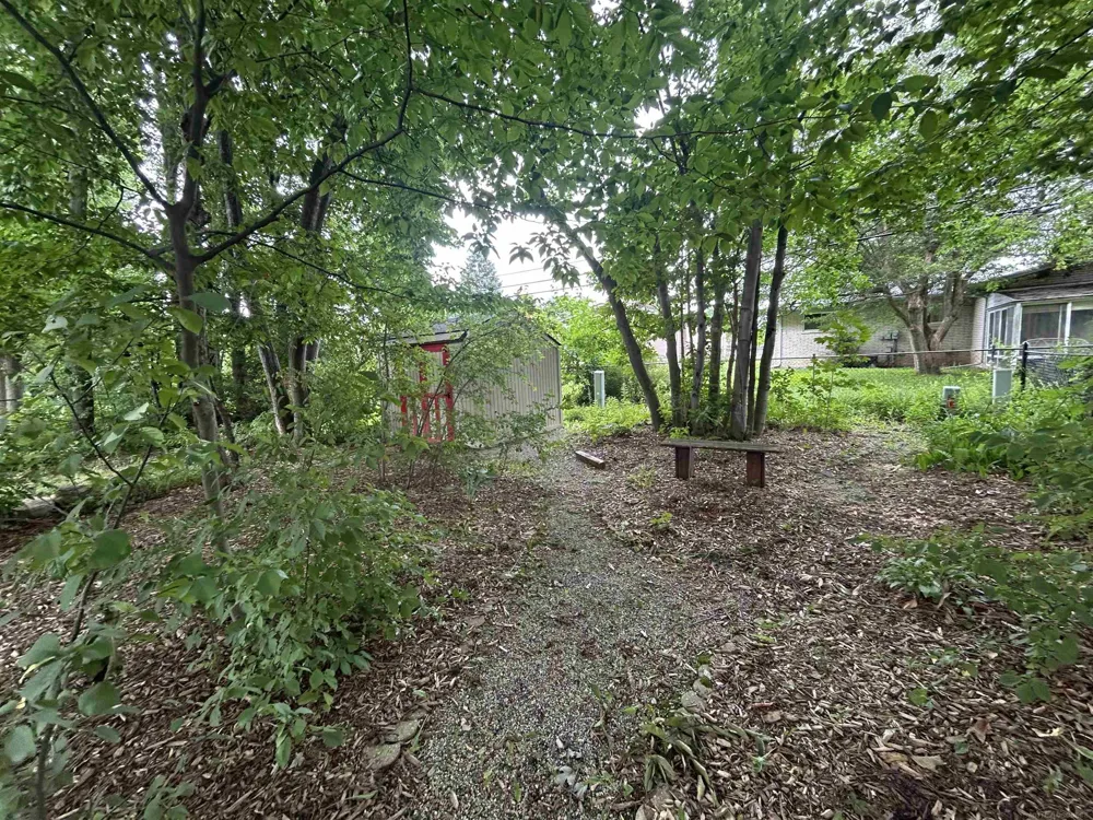 37515 Hanson Drive Sterling Heights City, MI 48310