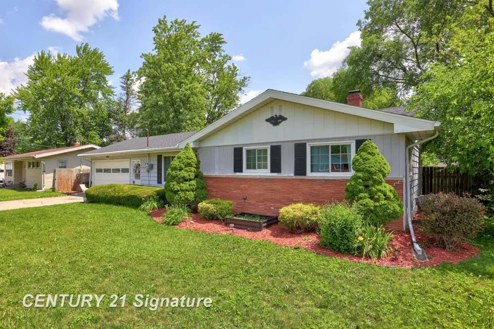 2684 Kuhlman Drive Saginaw Charter Township, MI 48603