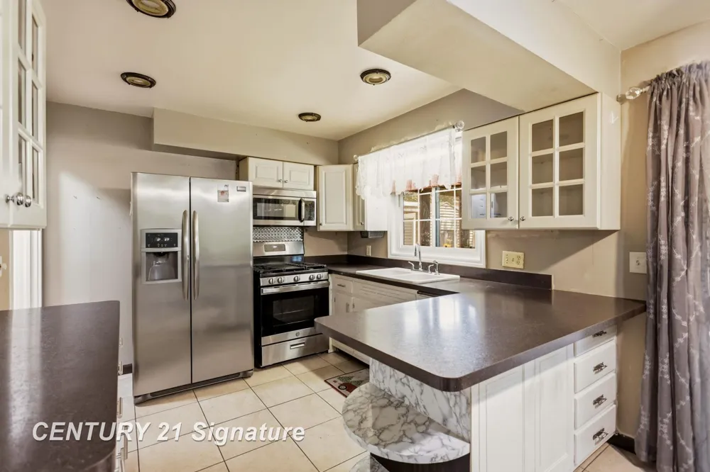 2684 Kuhlman Drive Saginaw Charter Township, MI 48603