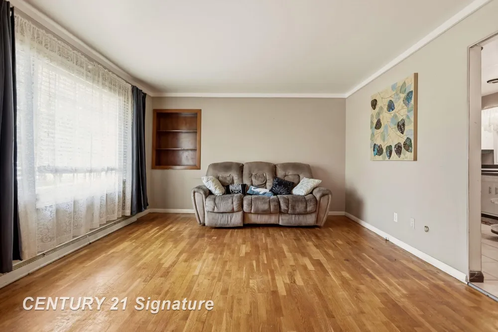 2684 Kuhlman Drive Saginaw Charter Township, MI 48603