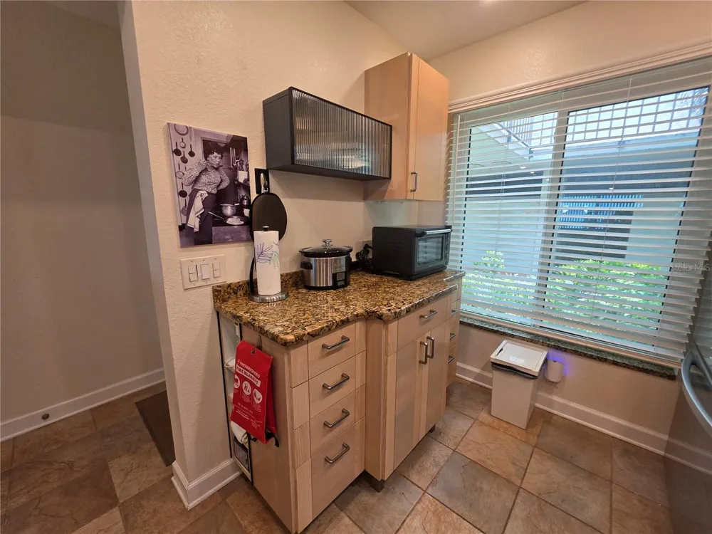 6295 BAHIA DEL MAR CIRCLE #111 St Petersburg, FL 33715