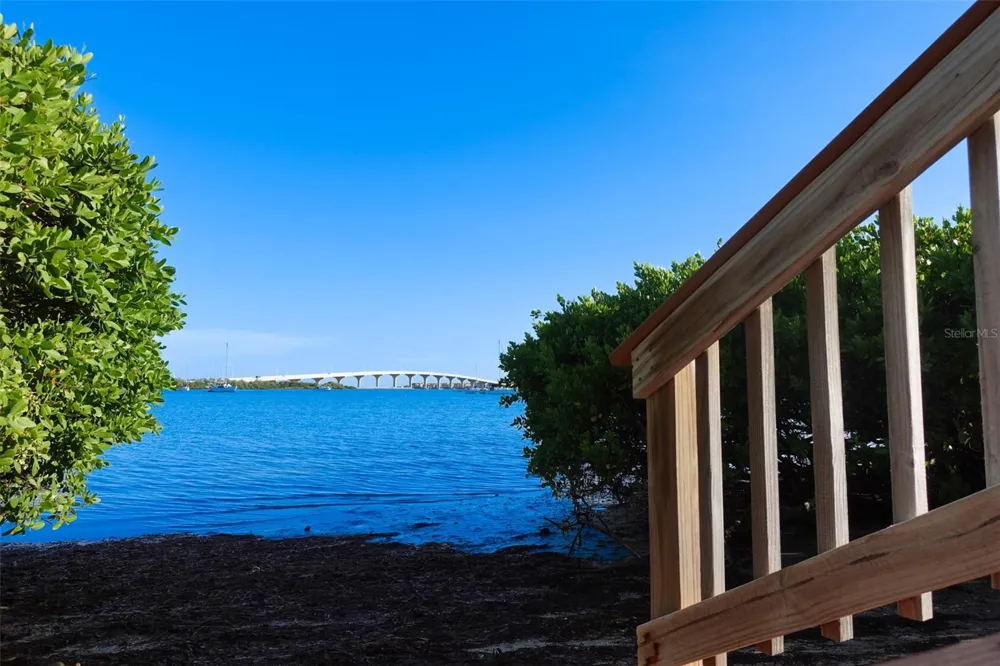 6295 BAHIA DEL MAR CIRCLE #111 St Petersburg, FL 33715