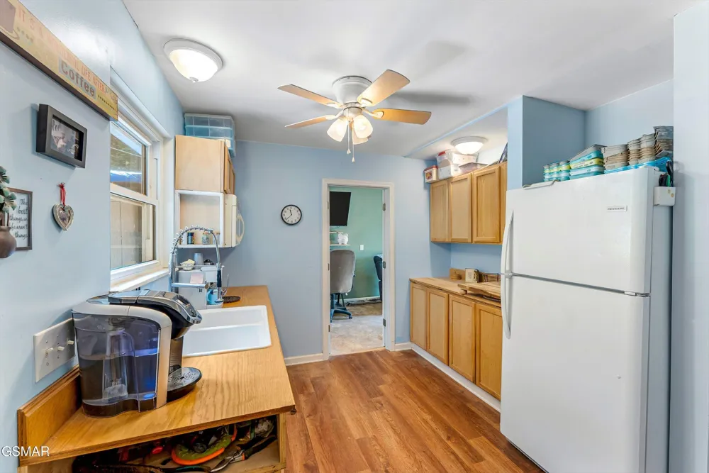131 Delozier Lane Rockwood, TN 37854