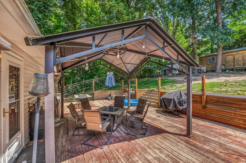 131 Delozier Lane Rockwood, TN 37854