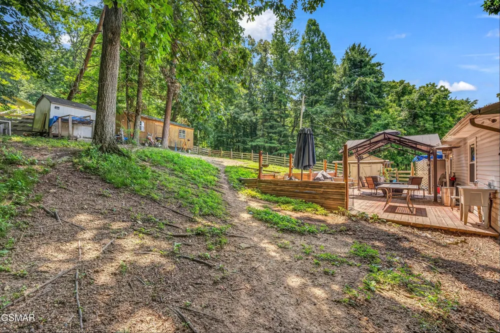 131 Delozier Lane Rockwood, TN 37854