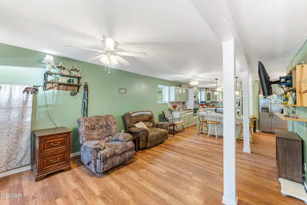 131 Delozier Lane Rockwood, TN 37854
