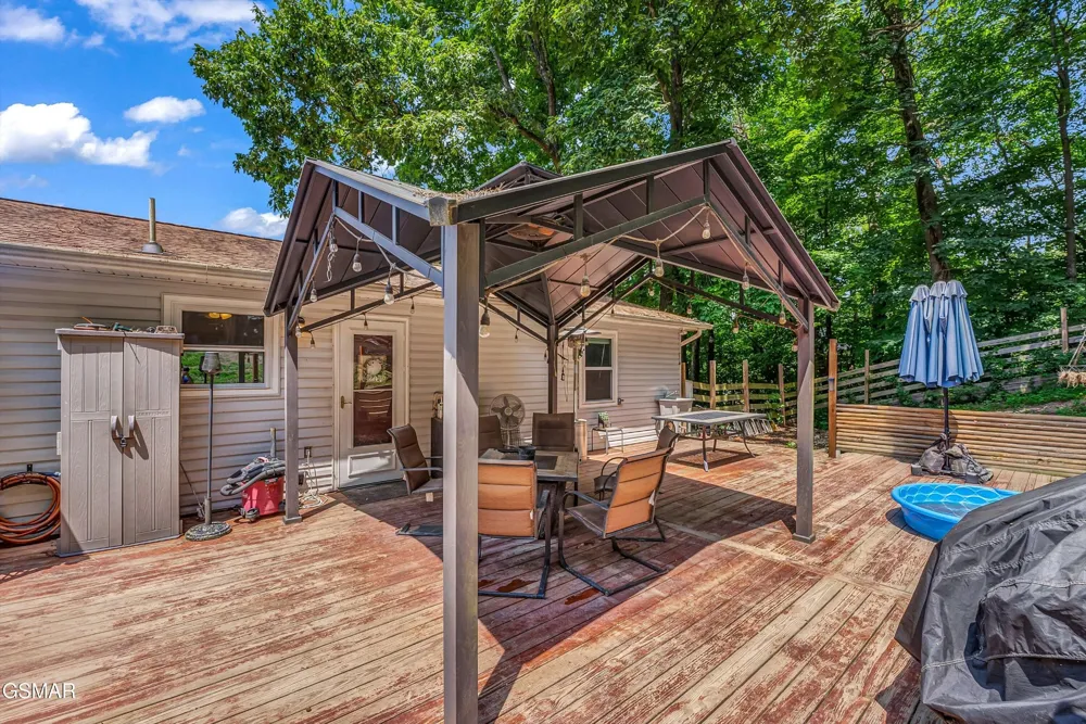 131 Delozier Lane Rockwood, TN 37854