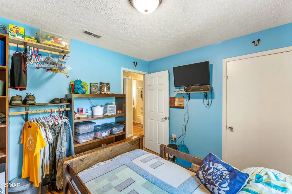131 Delozier Lane Rockwood, TN 37854