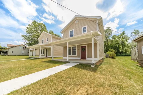 621 E Main Street
