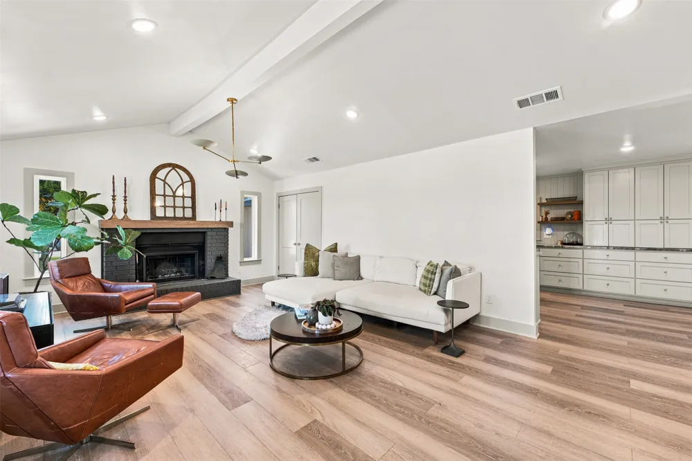 3103 Mockingbird Lane Moody, TX 76557