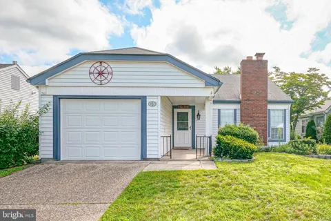 987 WESTMINSTER DRIVE