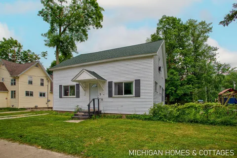 752 Jordan Lake Avenue