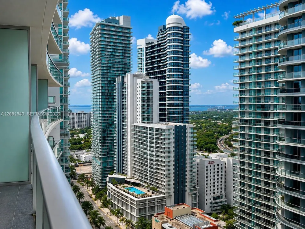 1010 Brickell Ave #3309 Miami, FL 33131