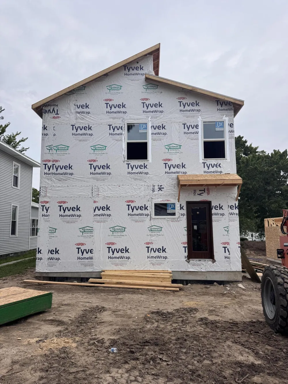 1125 W Grand Avenue Muskegon City, MI 49441