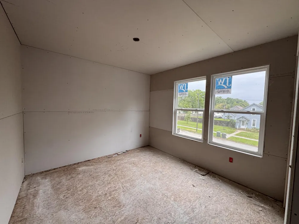 1125 W Grand Avenue Muskegon City, MI 49441