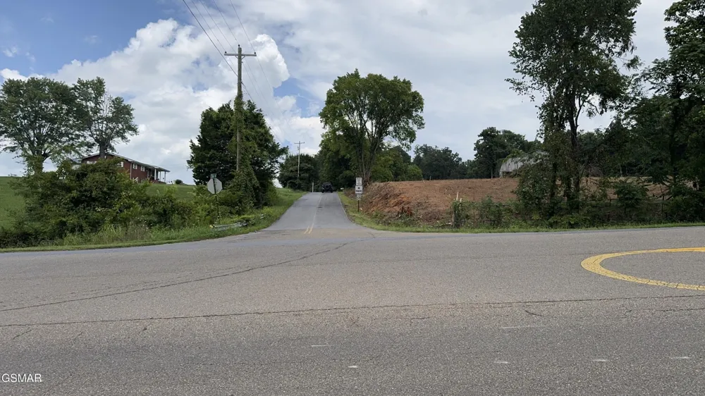 415 W Highway 25 70 Dandridge, TN 37725