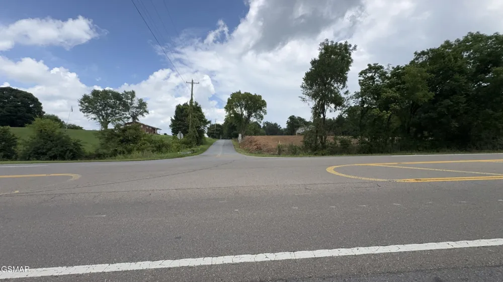415 W Highway 25 70 Dandridge, TN 37725