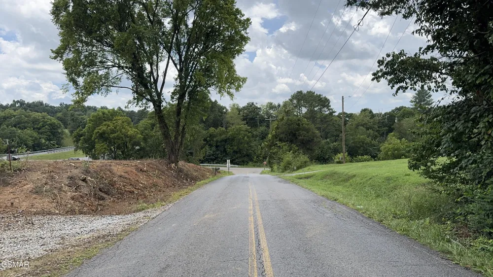 415 W Highway 25 70 Dandridge, TN 37725