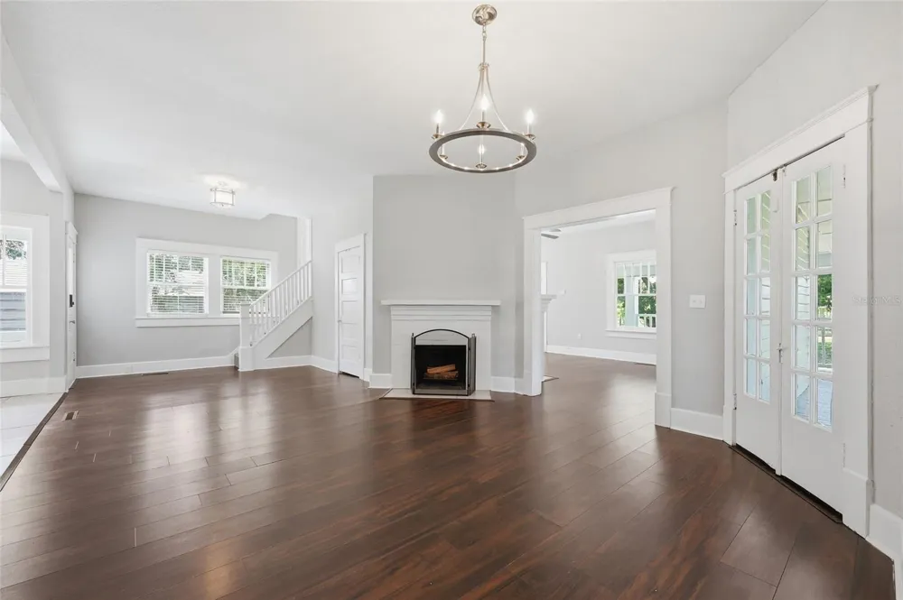545 E HAINES BOULEVARD Lake Alfred, FL 33850