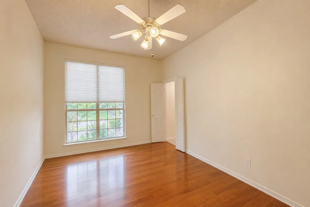 2737 Windswept Lane Mesquite, TX 75181