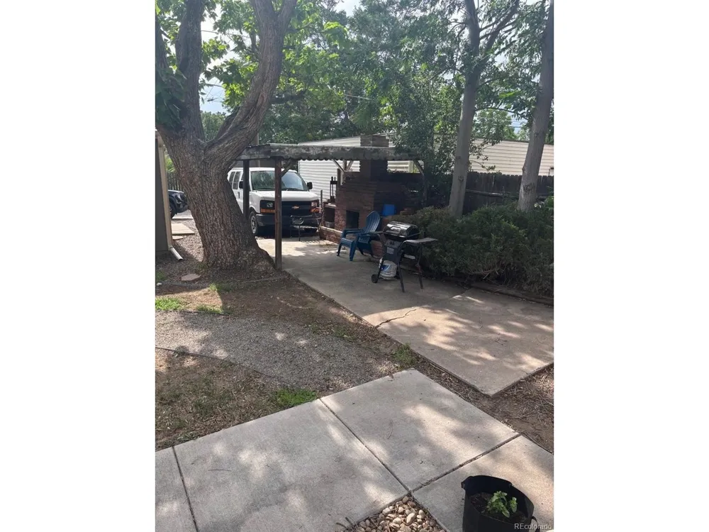 2219 S Ogden Street Denver, CO 80210