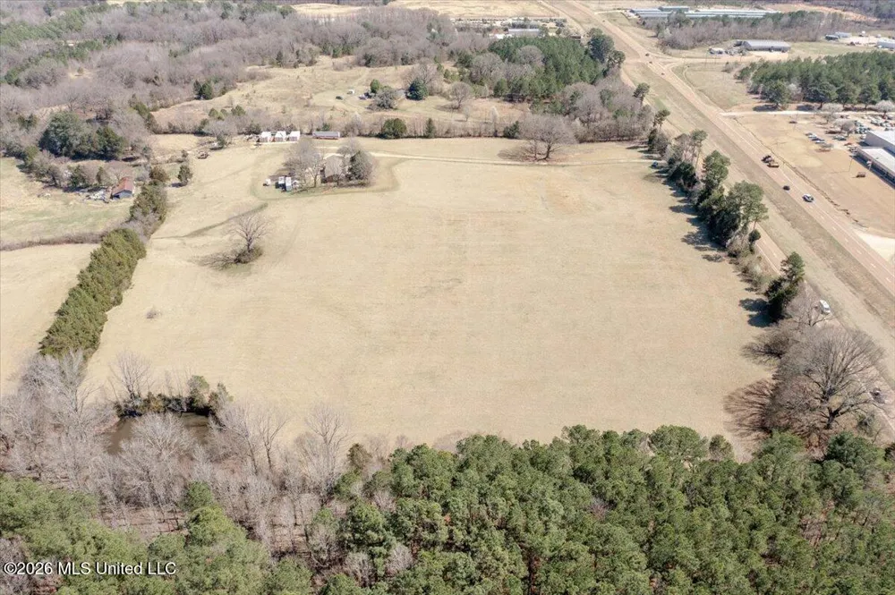 1477 Ms-6 Batesville, MS 38606