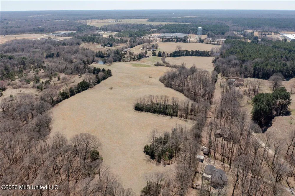 1477 Ms-6 Batesville, MS 38606