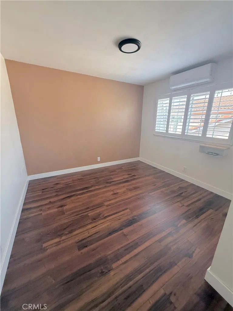 11335 Carob Fountain Valley, CA 92708