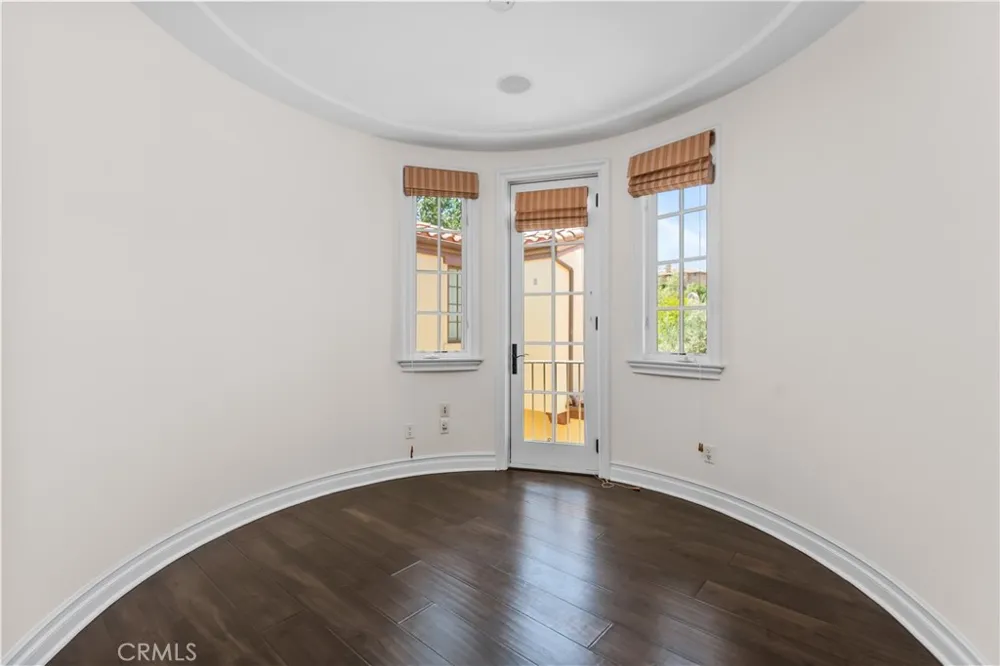 25561 PRADO DE LAS BELLOTAS Calabasas, CA 91302