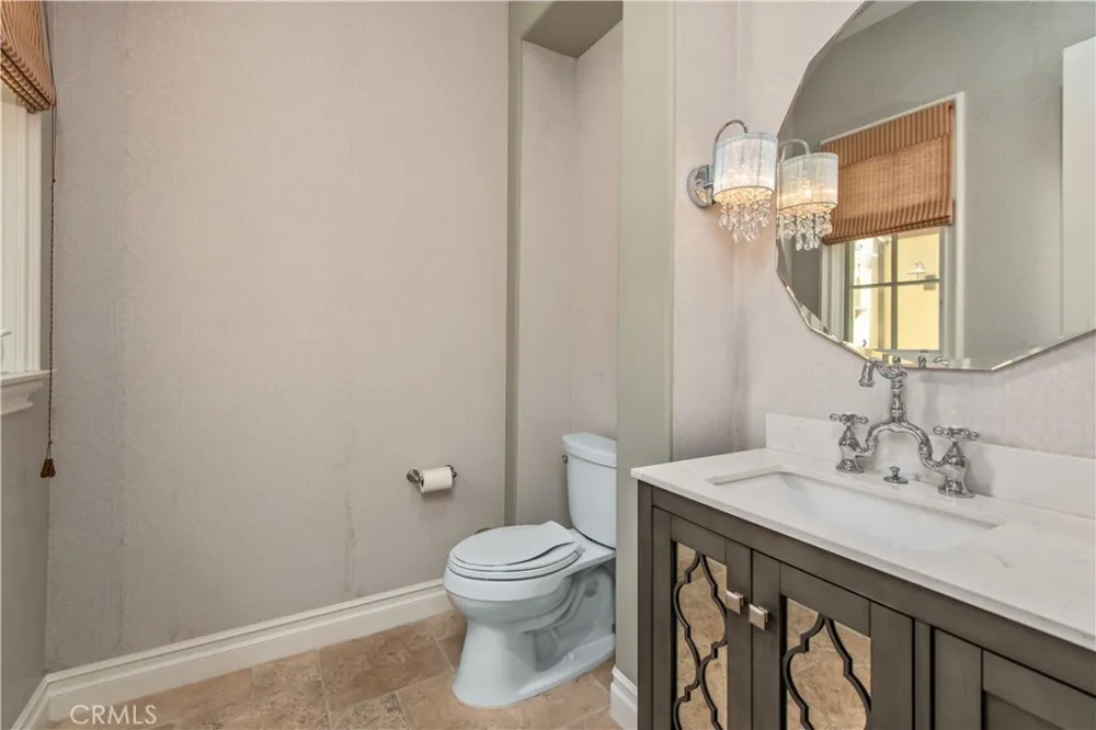 25561 PRADO DE LAS BELLOTAS Calabasas, CA 91302