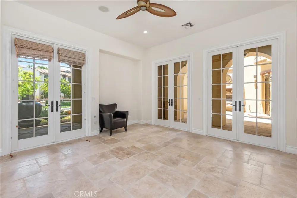 25561 PRADO DE LAS BELLOTAS Calabasas, CA 91302