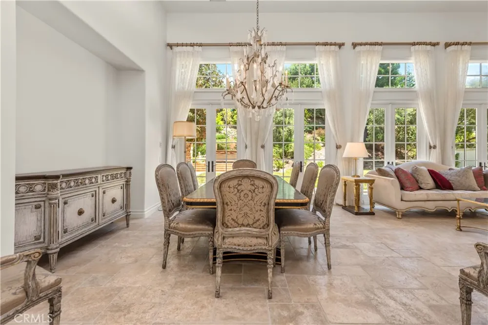 25561 PRADO DE LAS BELLOTAS Calabasas, CA 91302