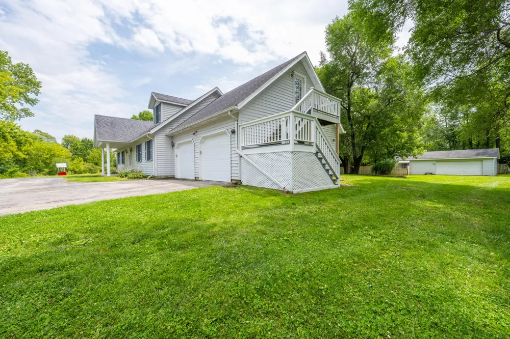 8535 Eau Claire Road Berrien Center, MI 49102