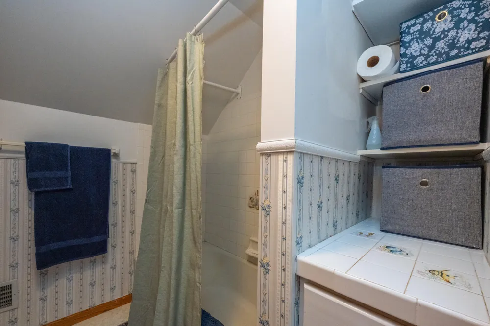 8535 Eau Claire Road Berrien Center, MI 49102