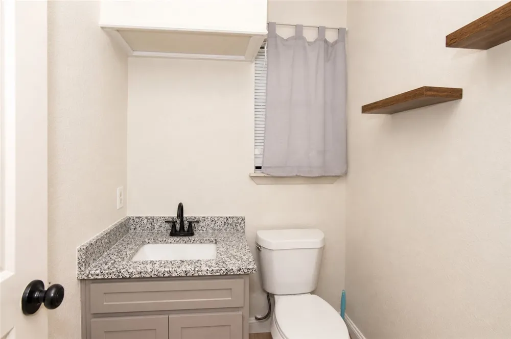 6941 Braesvalley Drive Corpus Christi, TX 78413