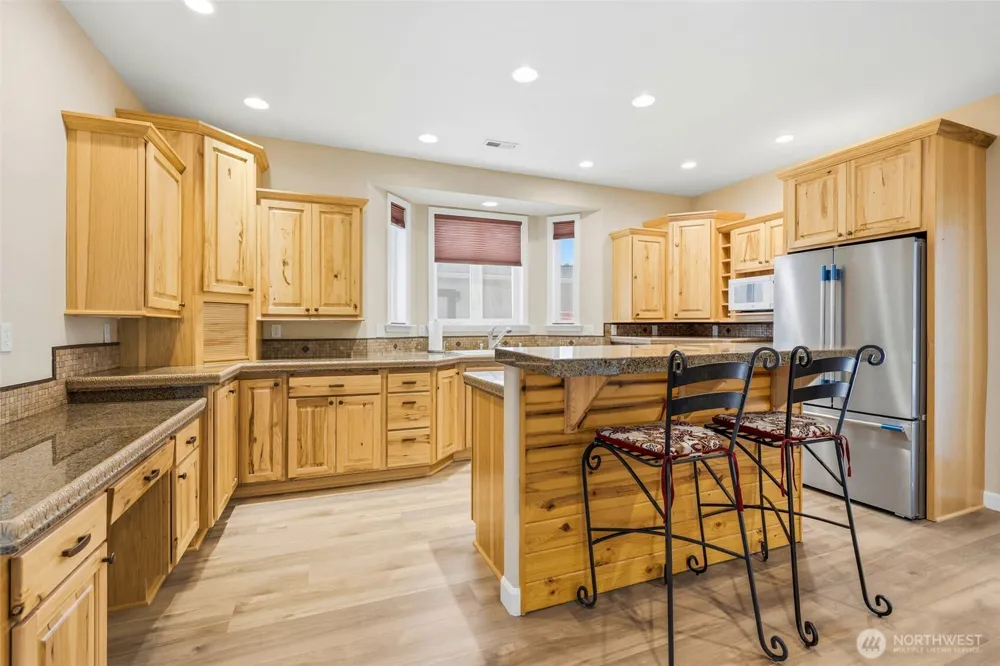 4004 Desert Plateau Pasco, WA 99301