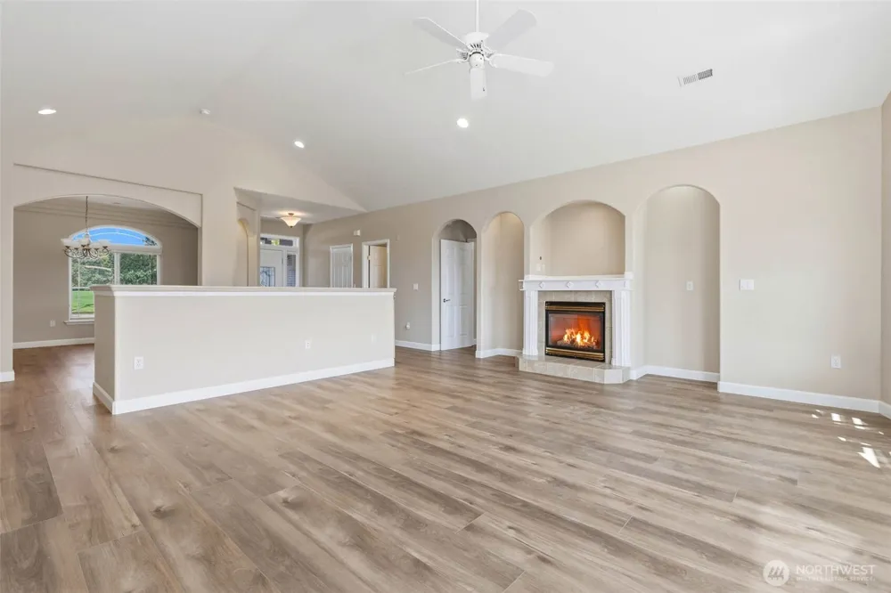 4004 Desert Plateau Pasco, WA 99301