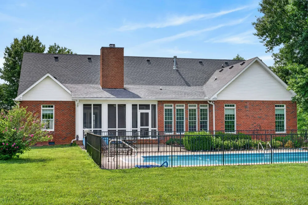 123 Ewing Dr Portland, TN 37148