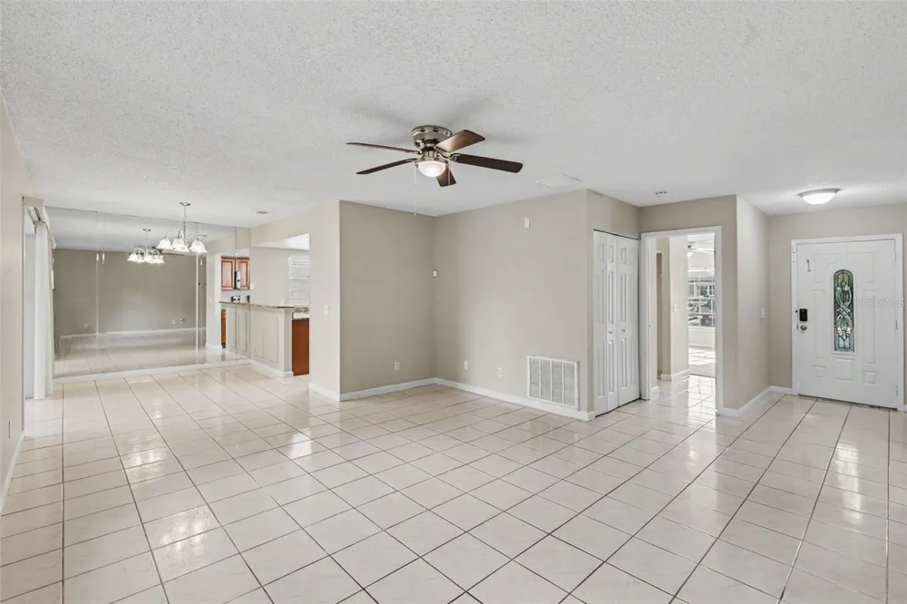 301 REGAL PARK DRIVE Valrico, FL 33594