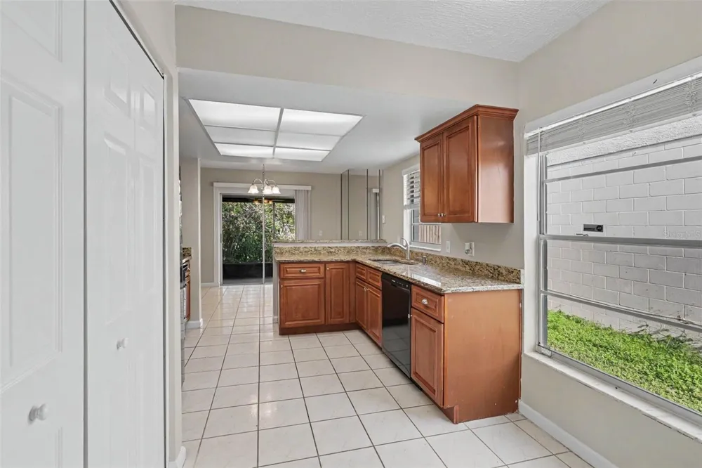 301 REGAL PARK DRIVE Valrico, FL 33594
