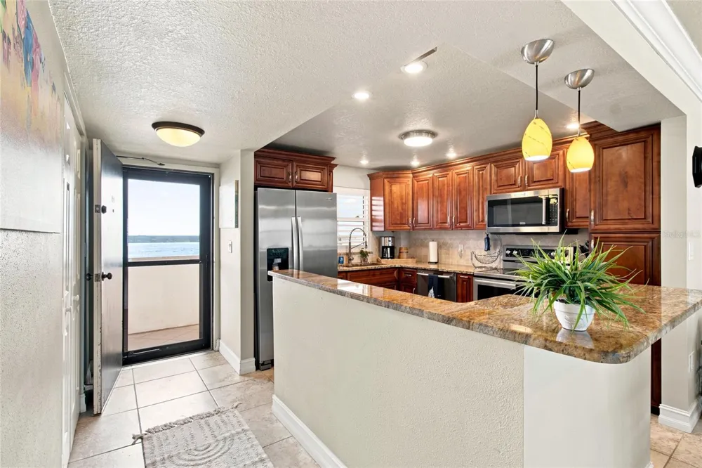 1270 GULF BOULEVARD #2007 Clearwater Beach, FL 33767