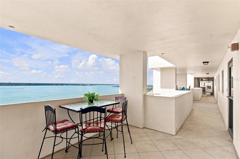 1270 GULF BOULEVARD #2007 Clearwater Beach, FL 33767
