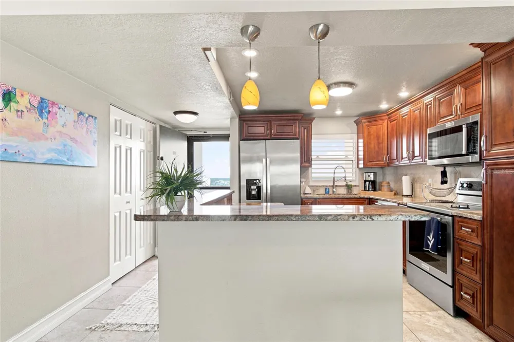 1270 GULF BOULEVARD #2007 Clearwater Beach, FL 33767