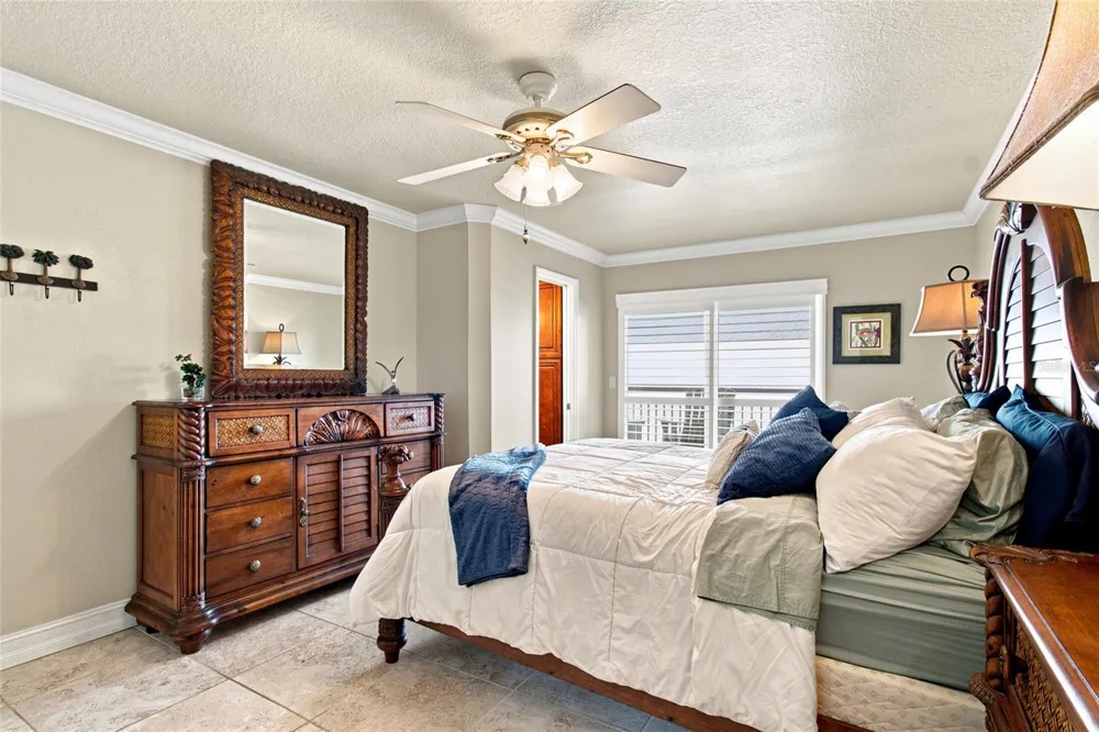 1270 GULF BOULEVARD #2007 Clearwater Beach, FL 33767