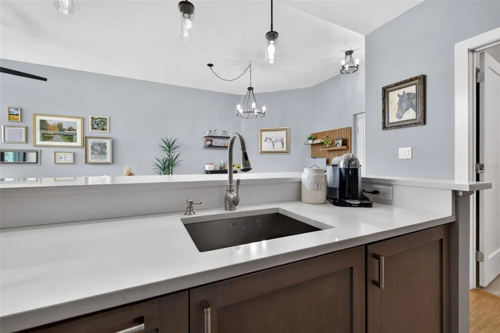 400 4TH AVENUE S #408 St Petersburg, FL 33701
