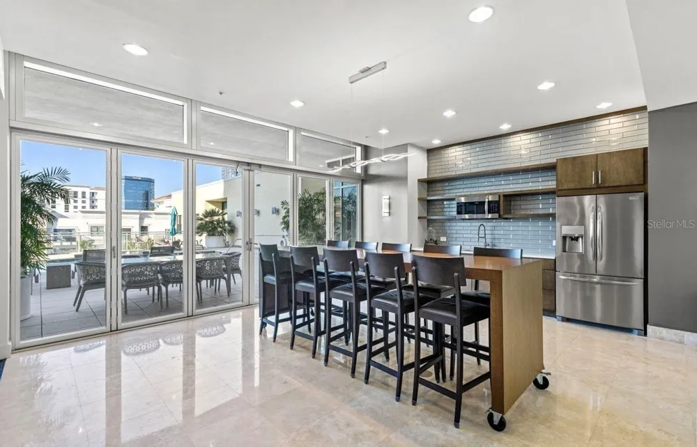 400 4TH AVENUE S #408 St Petersburg, FL 33701
