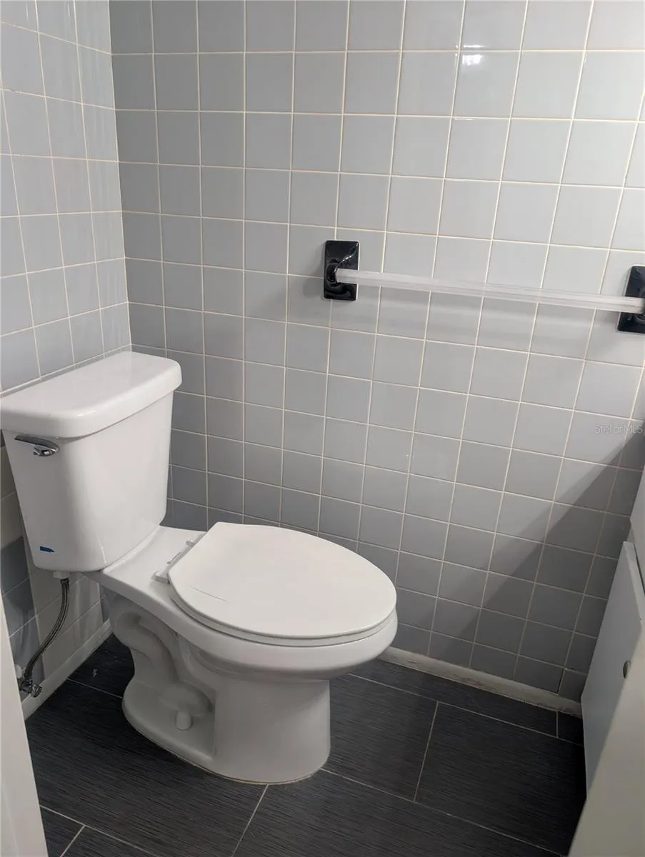 9209 SEMINOLE BOULEVARD #67 Seminole, FL 33772